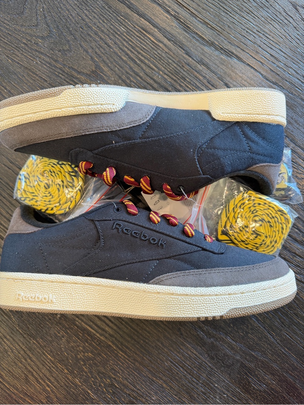 Harry Potter Hogwarts Reebok Club C 85 Night Black Terra Brown (Men's) size 9